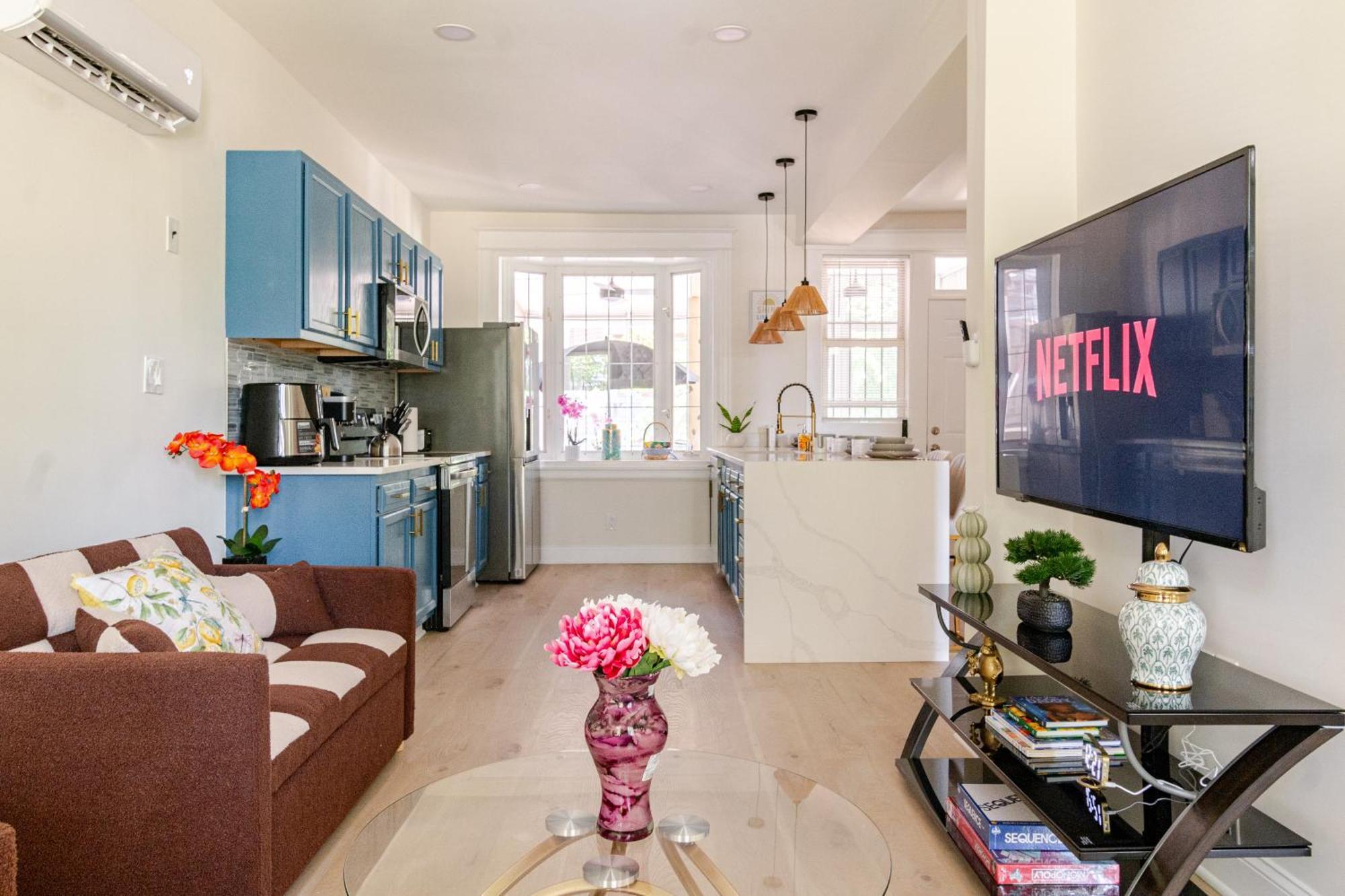 Ferienhaus Luxurious 5 Bedroom House!1 Mile From Capitol Hill! Washington