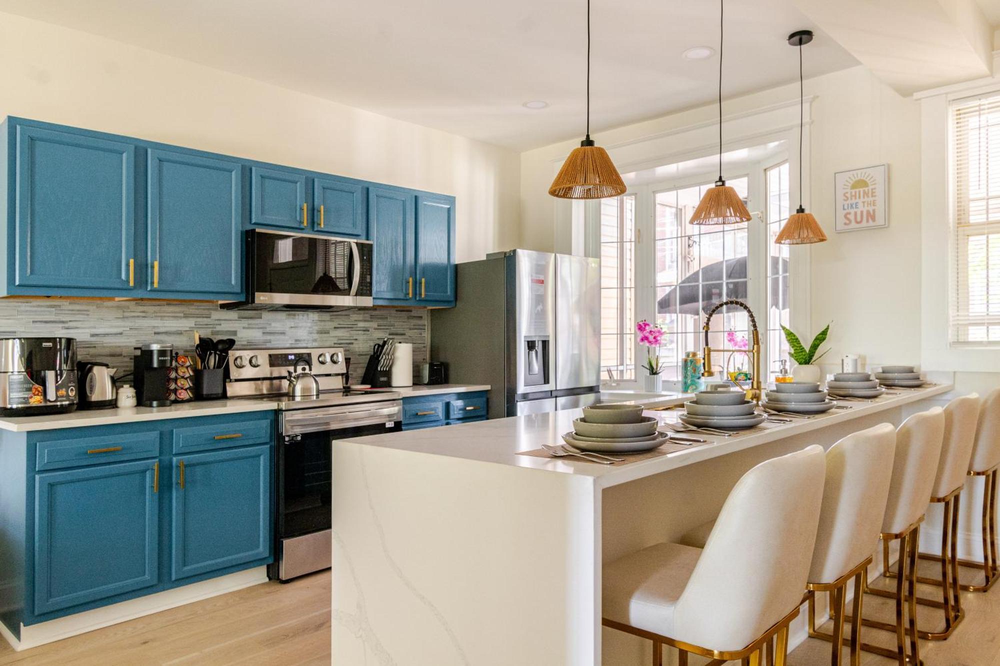 Luxurious 5 Bedroom House!1 Mile From Capitol Hill! Ferienhaus