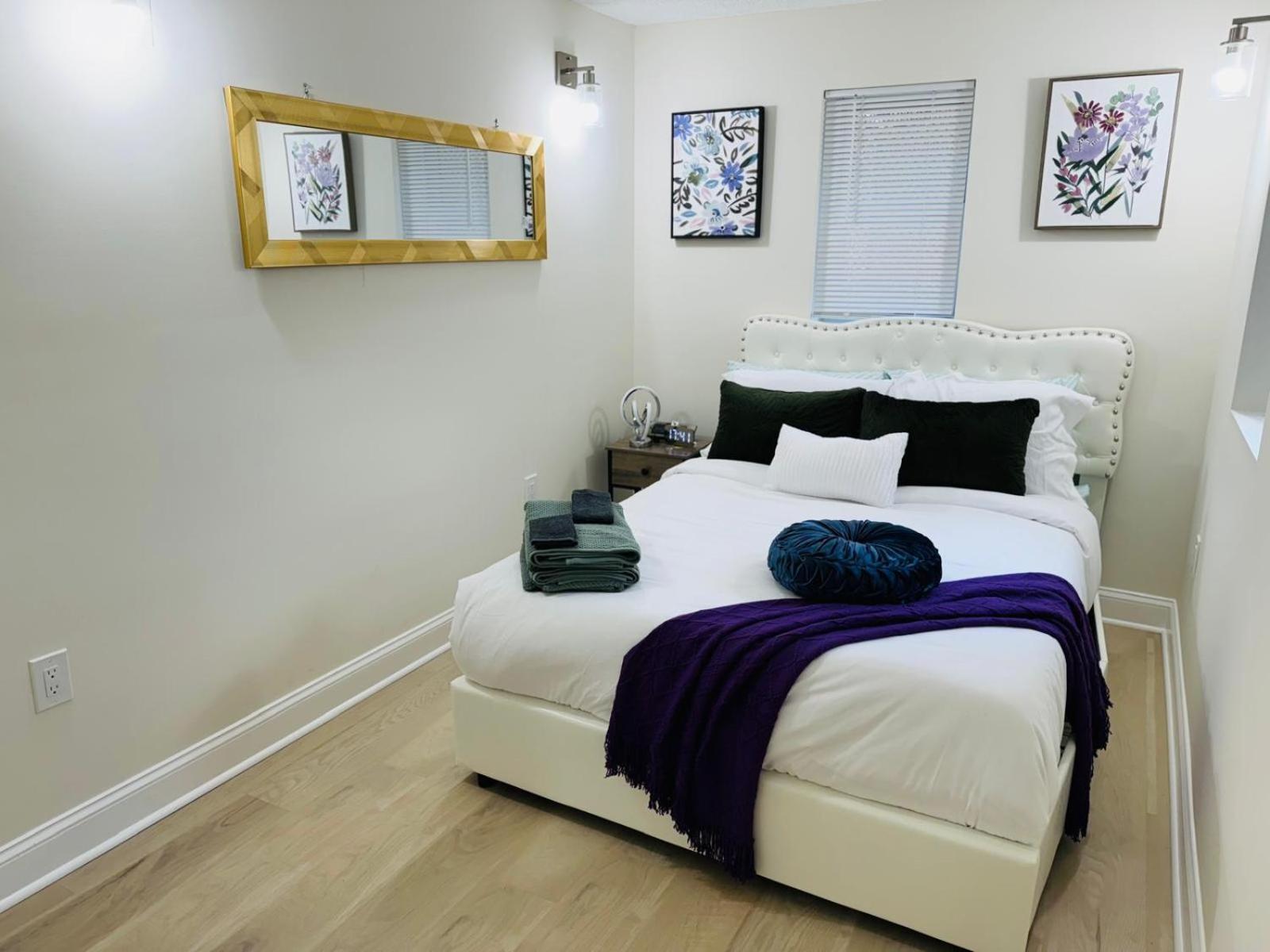 Ferienhaus Luxurious 5 Bedroom House!1 Mile From Capitol Hill! *